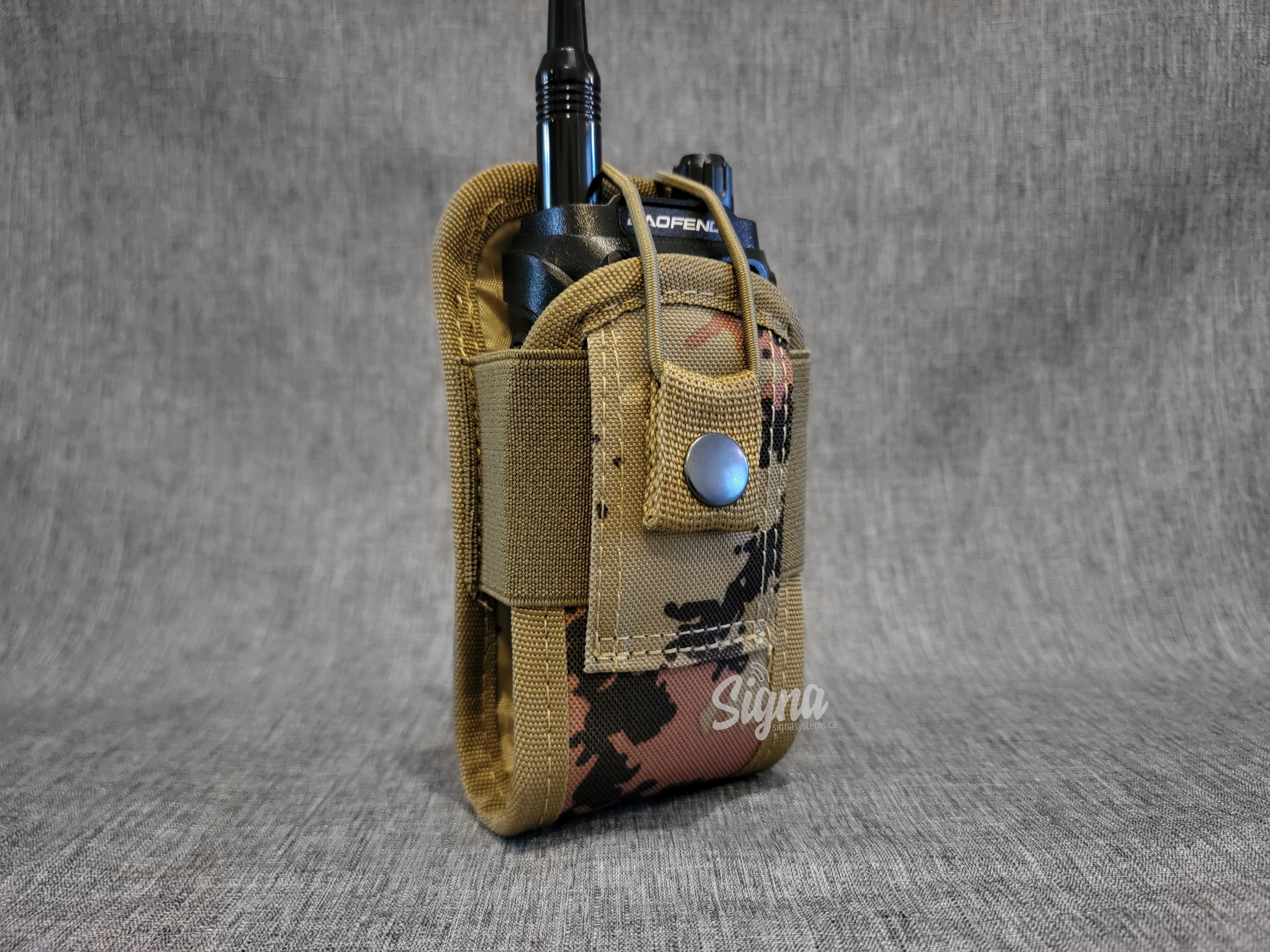 Signa Tactical MOLLE Radio Pouch