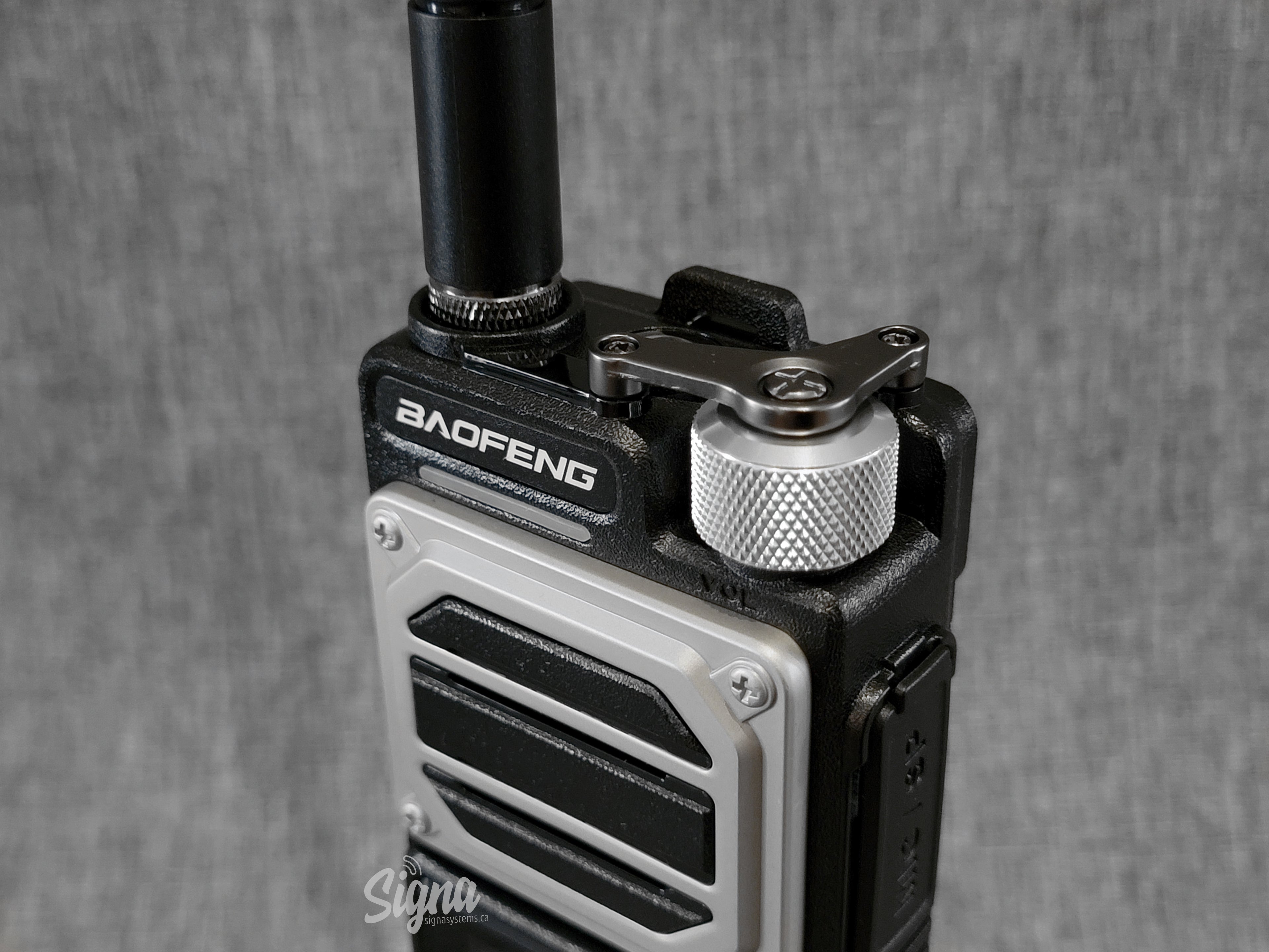 Baofeng UV-25 VHF/UHF Radio